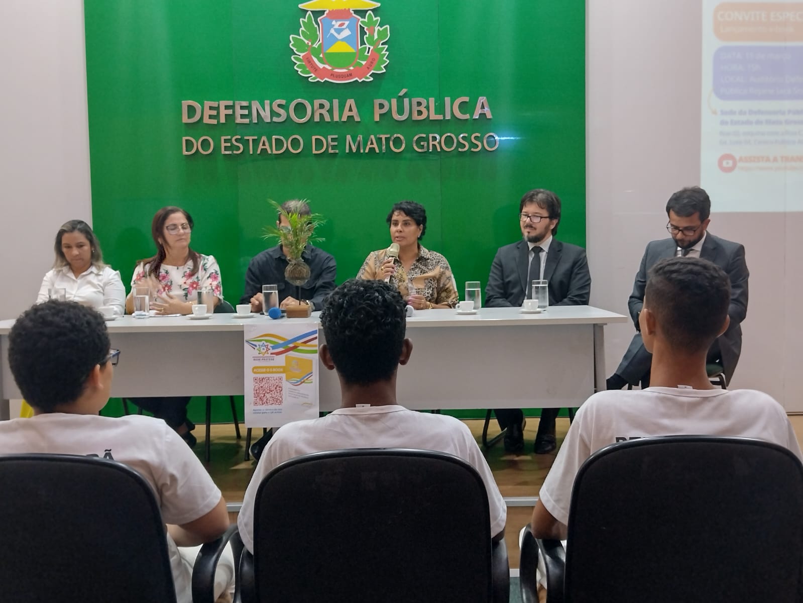 Seduc participa de lançamento de e-book com foco na proteção de crianças e adolescentes